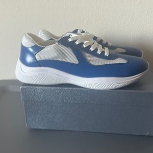 New Prada sneaker sz 10 euro 44